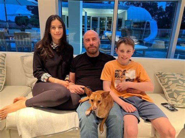 
Where Are TV Presenter Bob Hall Wife And Family? Update On His Loved Ones As He Passes Away 