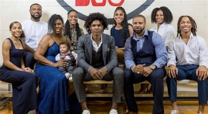 
Who Are Destanni Henderson Parents? Meet Her Mother Joyel James & Father Derrick 
