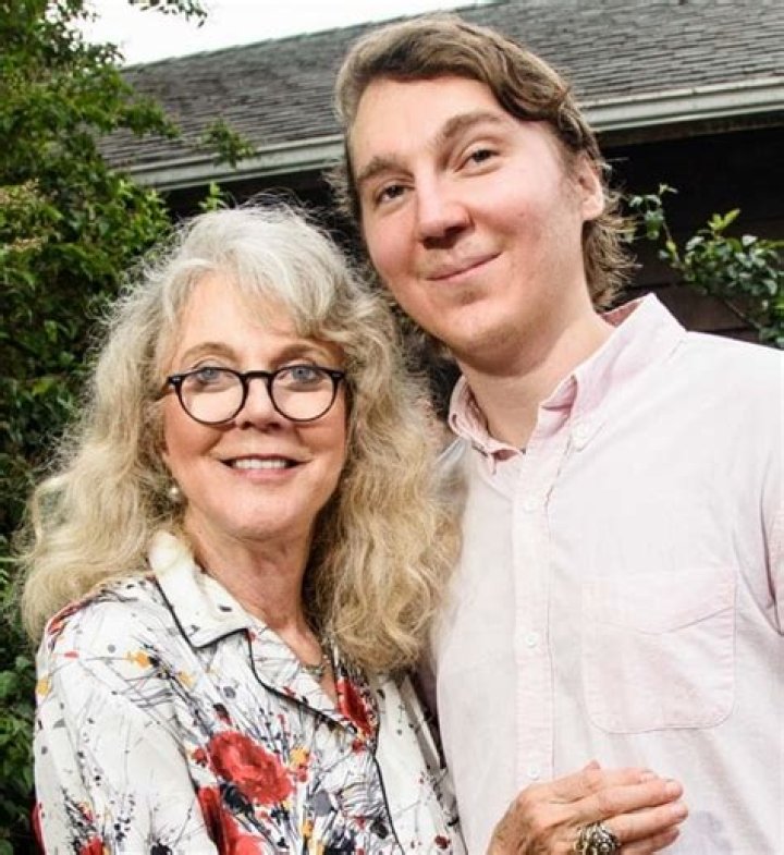
Who are Paul Danos Parents? Paul Dano Biography, Parents Name, Nationality and More 