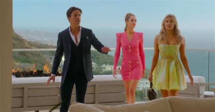 Who Is Alexandra Rose Husband? Selling OC Star Has A Hefty Net Worth Thanks To Her Realtor Job