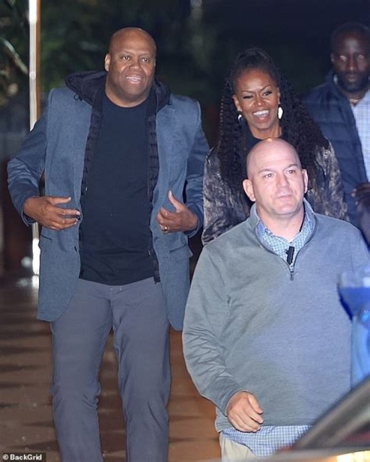 Who Is Craig Robinson Wife Kelly Mccrum? Everything To Know About Her – Meet On Instagram