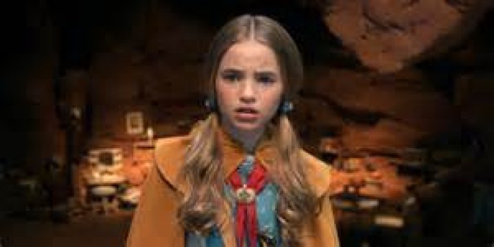 Who Is Hollie Shearer? Hollie Shearer Age, Height, Wiki, Instagram, Father
