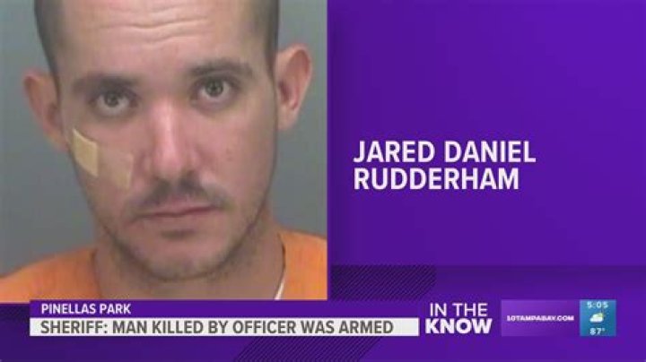 
Who Is Lee Michael Thrall From Pinellas Park? Man Who Held 3 In Hostage Dead By Self-Inflicted Gun Shot 