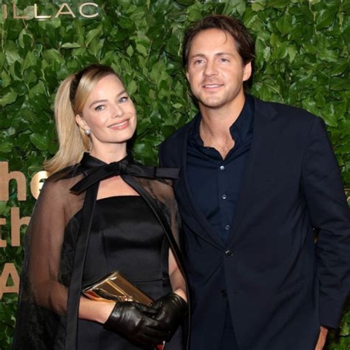 
Who is Margot Robbie Dating? Are Rookie Bucs Player Dating Rumours True? 