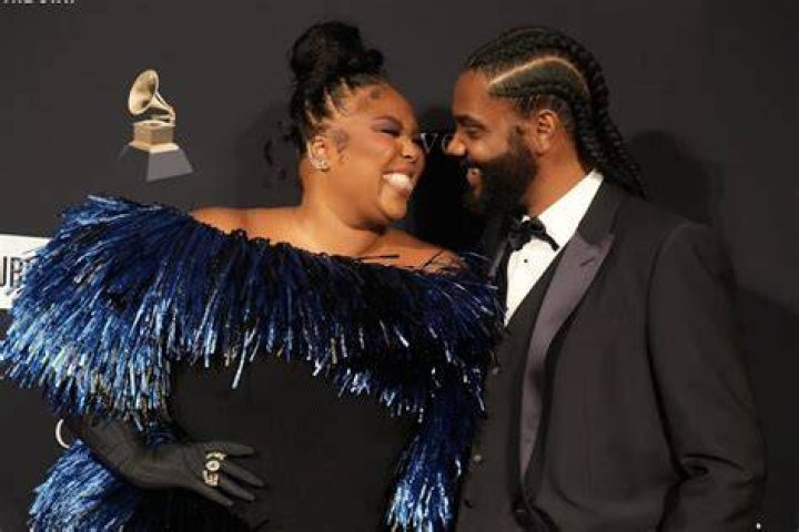 
Who is Myke Wright? All about the comedian as Lizzo poses with partner at pre-Grammy gala 