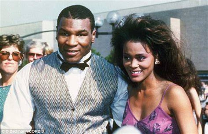 Who Is Stephanie Givens? Everything To Know About Robin Givens Sister